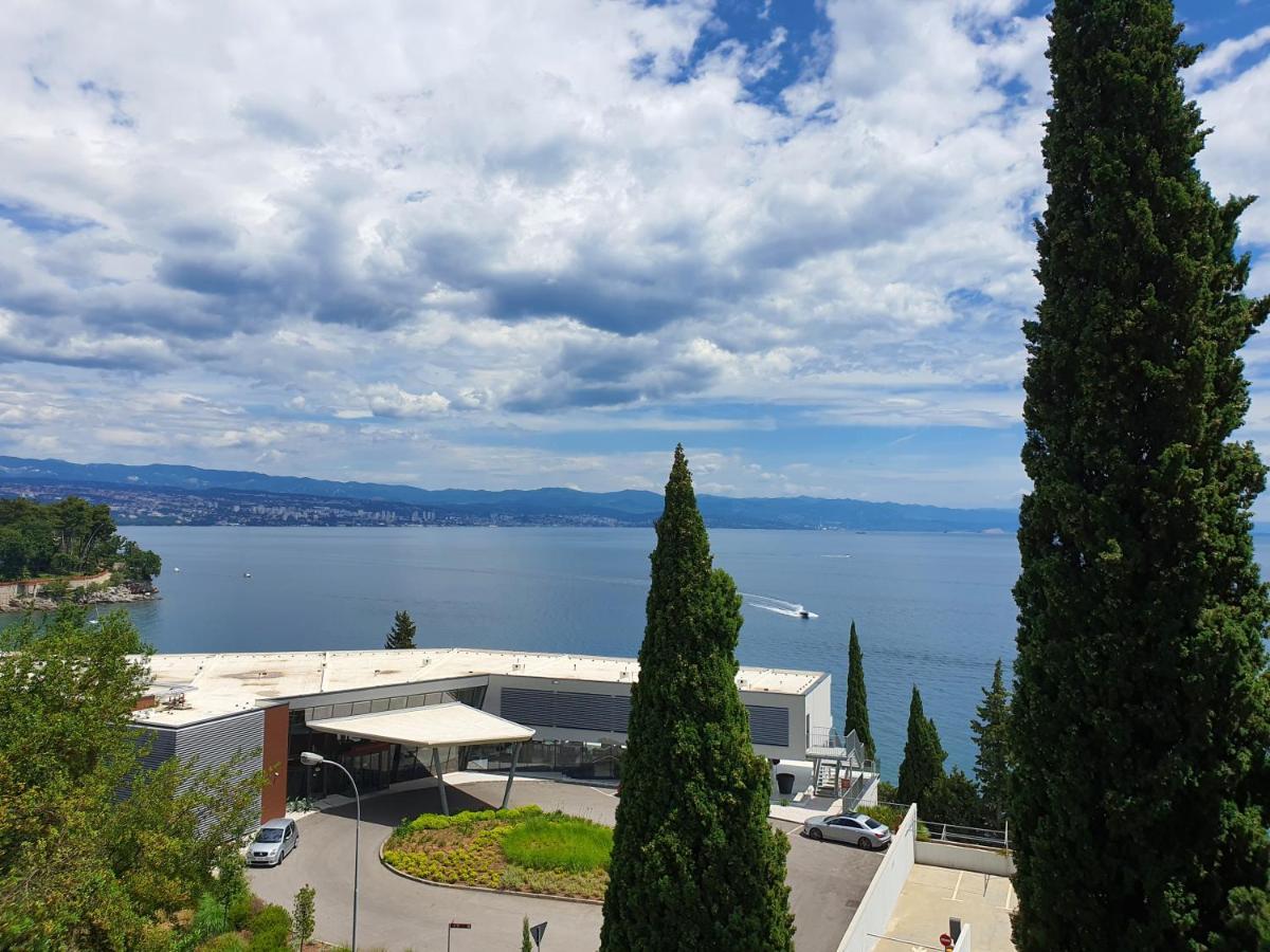 Apartments Alyssa Ičići Exteriér fotografie